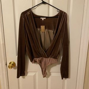 NWT vestique Cocoa Bodysuit- Women’s Large